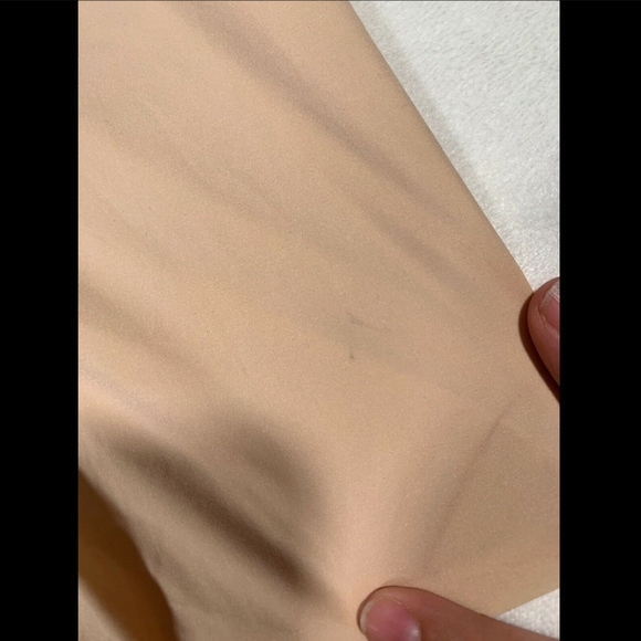 NEW Spanx Thinstincts High Waist‎ Mid-Thigh Shorts [SZ Medium ] - Picture 4 of 8